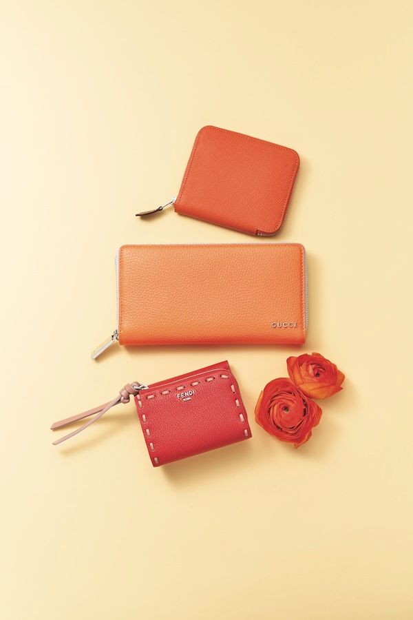 オレンジの開運財布