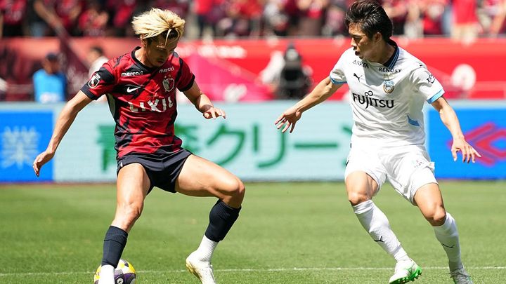 元AKB篠田麻里子さんがサッカーの聖地に出没！“神様”との遭遇も「可愛すぎる」「羨ましい」