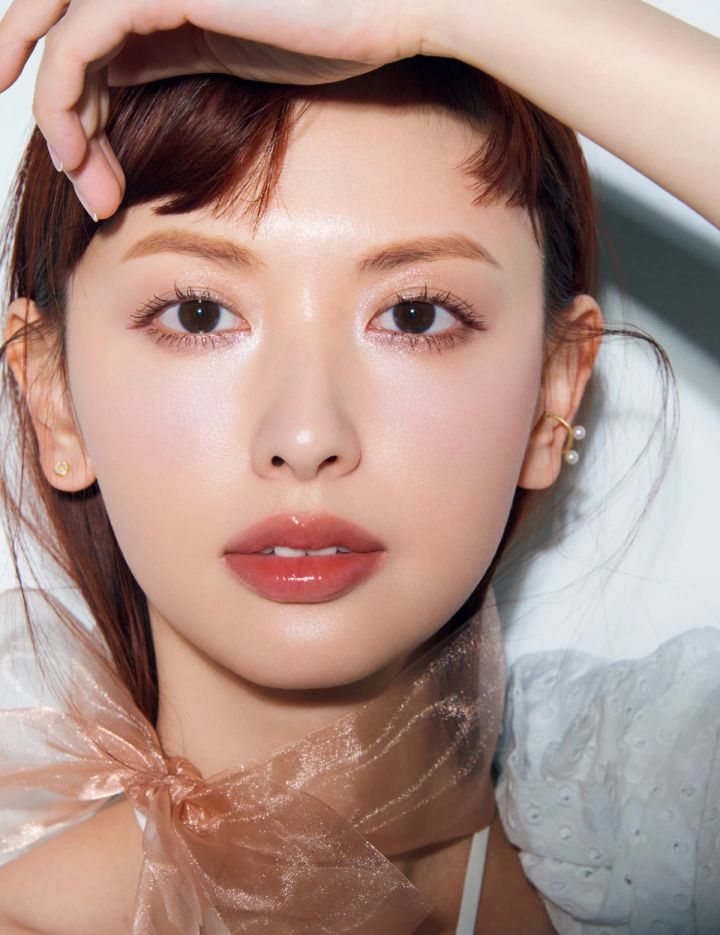 カネボウ シャドウオンフェースを使ったメイク 笹本恭平さん