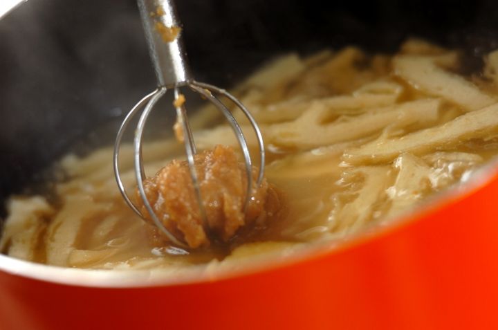 絹ごし豆腐のみそ汁の作り方1