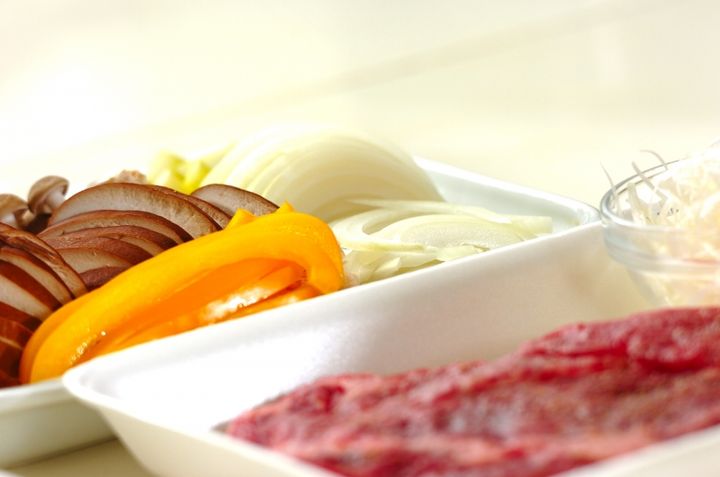 和風ステーキ丼の下準備1