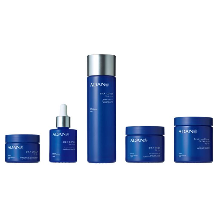 左から／シルククリーム 35g、シルクセラム 30㎖、シルクローション 120㎖、シルクウォッシュ 85g、シルクマッサージクレンジング 100g