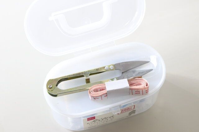 ダイソーの充実したソーイングセット