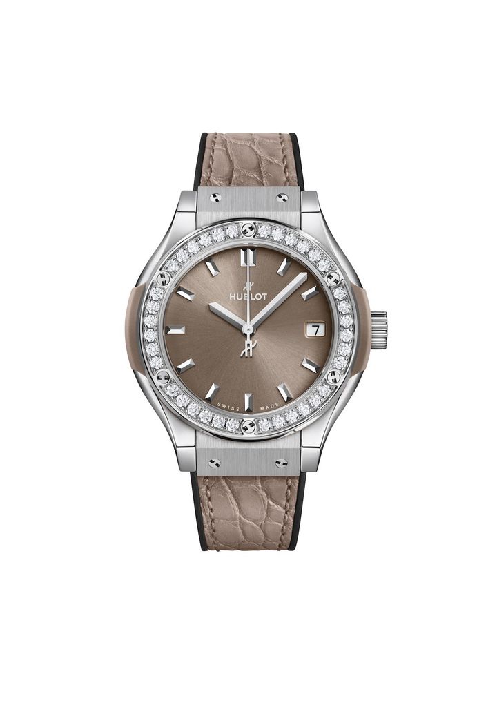 「クラシック・フュージョン チタニウム トープ ダイヤモンド」（チタニウム×ダイヤモンド、ケース径33mm、クォーツ）￥1,364,000