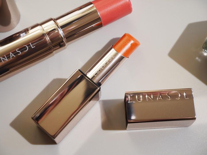 画像: 「ルナソル ベアカラーバーム EX03 Sunny Flare（カネボウ化粧品）」 ¥4,620（税込）