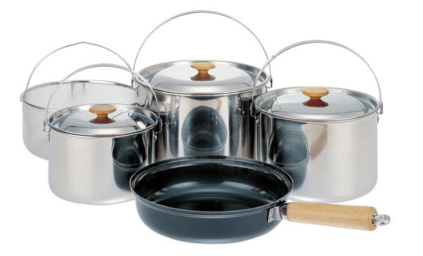 キャンプで役に立つ！ダイソーのコスパ最強アイテムが天才的すぎた