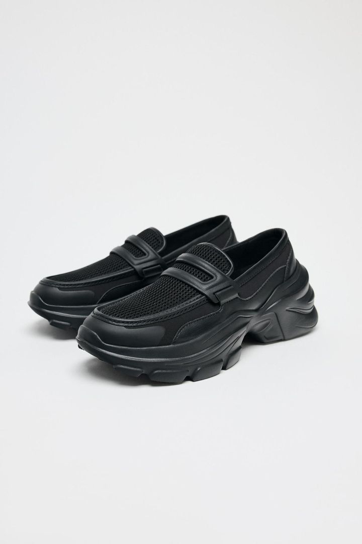 画像2: 出典：ZARA