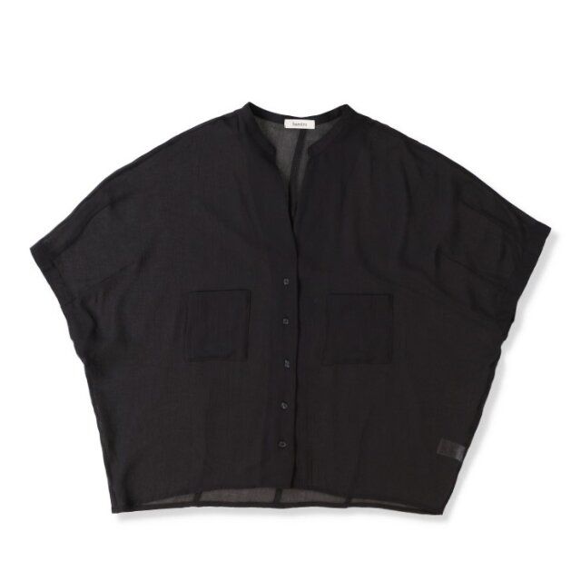 2025春夏しまむらレディース黒シアーブラウス