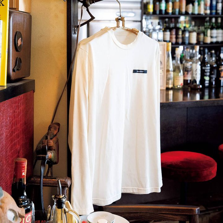 〈カリマー〉のＴシャツ