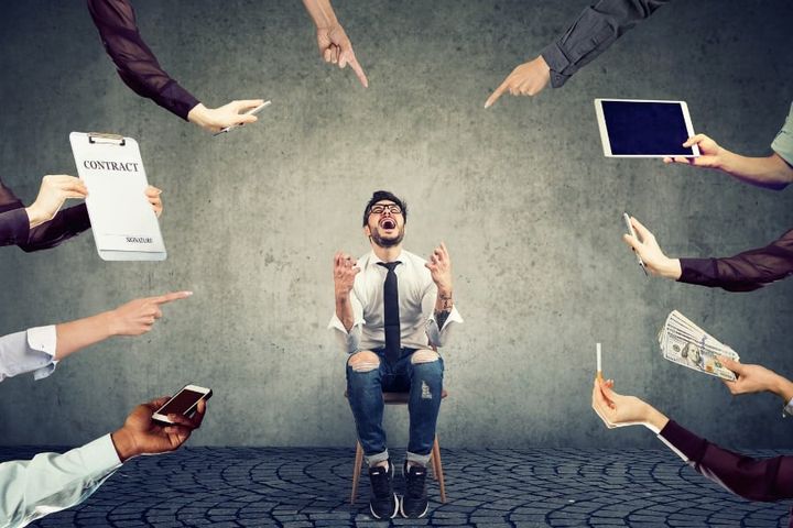 「フラティズム」には社会的圧力への抗議の意味合いもある