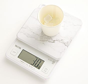 キラキラつやつやの宝石!? いえ！ せっけんです！ 基本の「単色宝石せっけん」の作り方の画像3