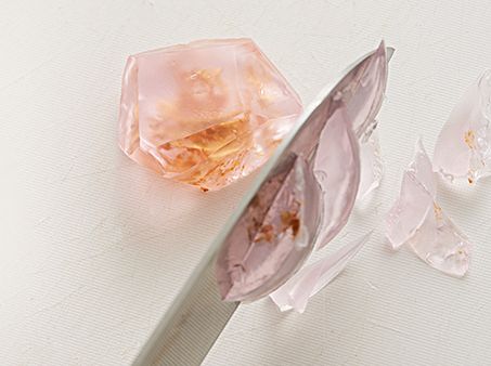 キラキラつやつやの宝石!? いえ！ せっけんです！ 基本の「単色宝石せっけん」の作り方の画像8