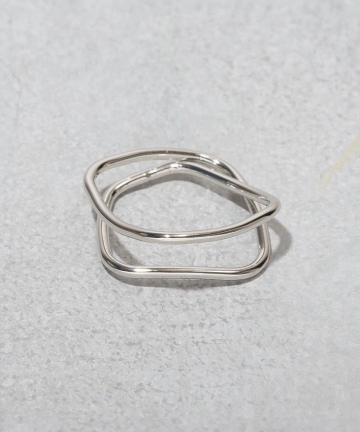 画像1: 出典：3COINS