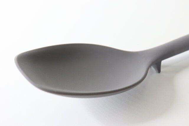 ダイソー 先がつかないシリコーン調理スプーン