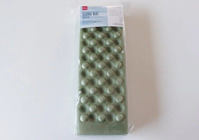 ダイソー サウナマット（グリーン） パッケージ