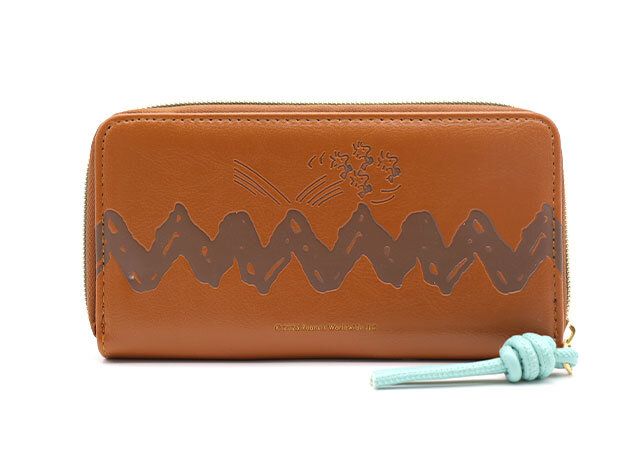 宝島社のムック付録のスヌーピーの小さな長財布3