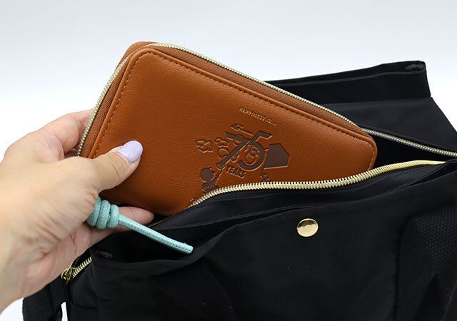 宝島社のムック付録のスヌーピーの小さな長財布4