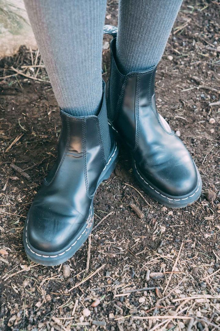 画像5: 女性だからこそ着れる、ガーリーなブラックコーデがポイント！