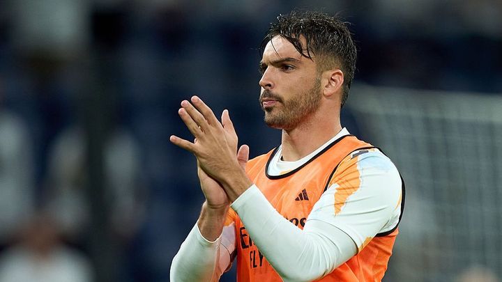 児童ポルノ撮影＆拡散で告訴された天才22歳DF、SNSで声明「録画には関与してない」