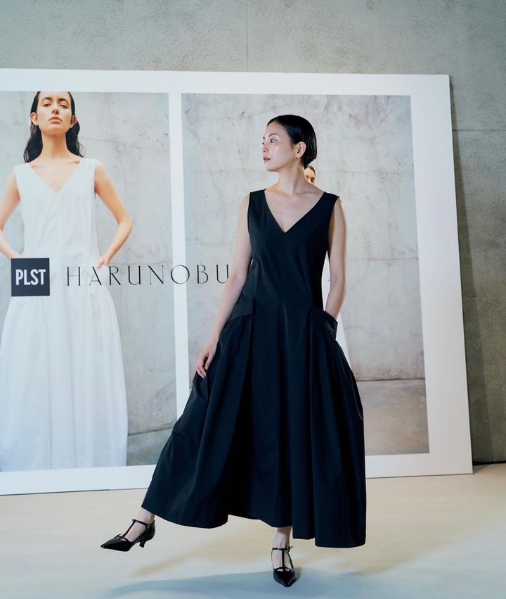 画像1: 【PLST×HARUNOBUMURATA】コットンブレンドノースリーブワンピース¥23,000 www.plst.com