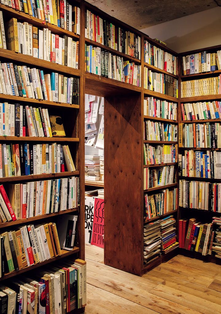 装丁家・川名潤 自宅 本棚