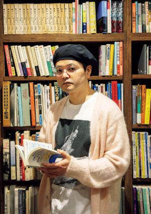 装丁家・川名潤