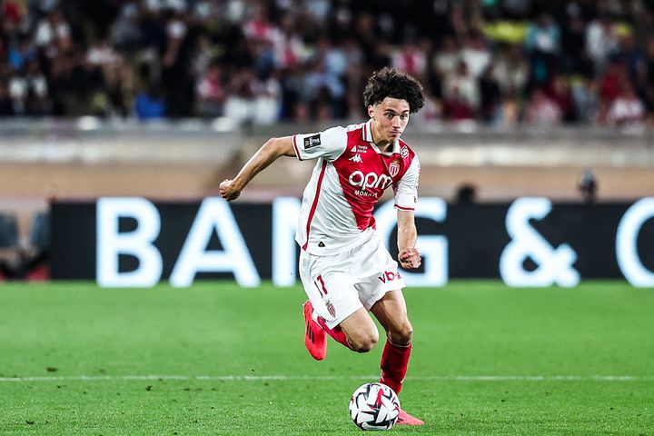 南野拓実は何位？ASモナコの選手「年俸ランキングTOP15」