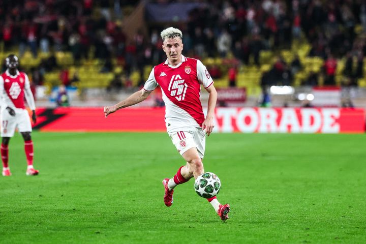 南野拓実は何位？ASモナコの選手「年俸ランキングTOP15」