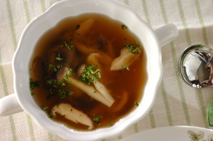 キノコとチーズのスープ