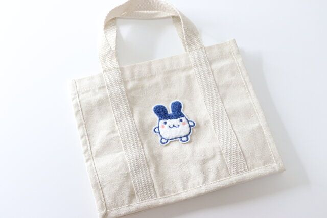 セリアで大人気のパイルワッペン（たまごっち）みみっち