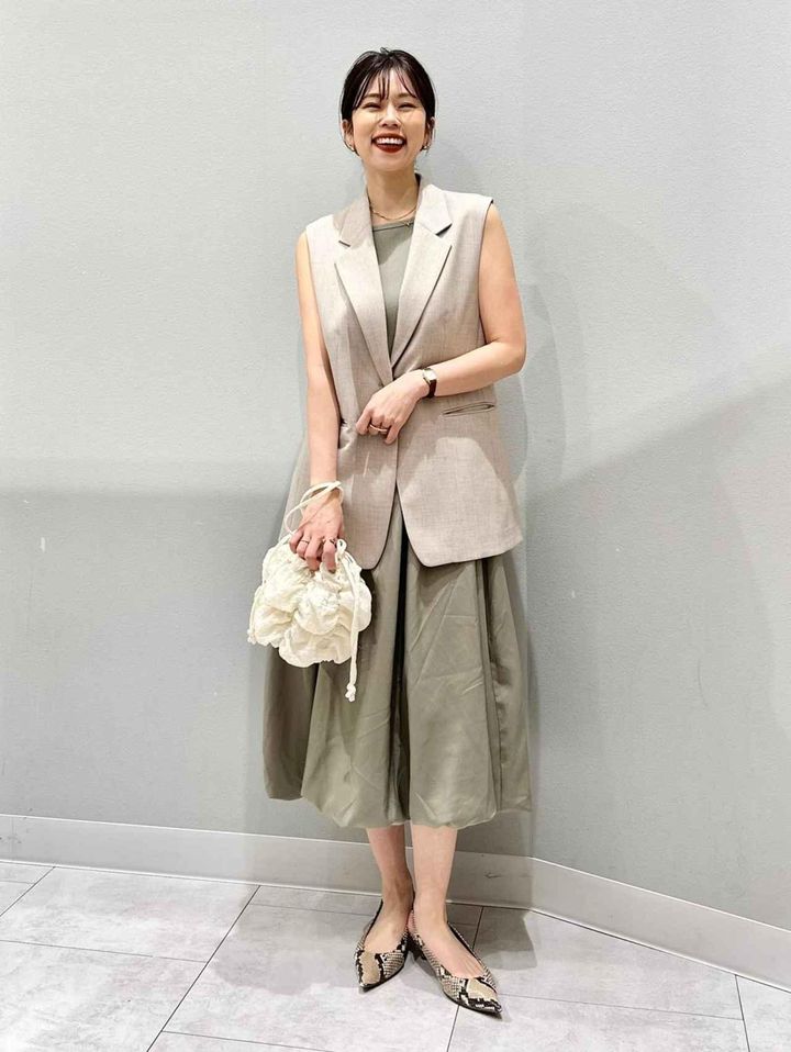 画像2: 出典：GU