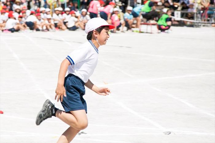 運動会をスマホ写真でキレイに残したい！ コツは「撮影場所とタイミング！」【ママカメラマンのスマホカメラ写真術】の画像3