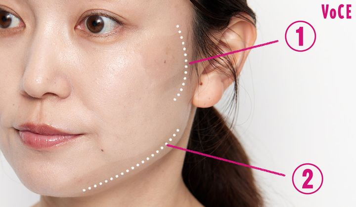 STEP１：出っ張っている頰骨を練りシェーディングで“削る”_2