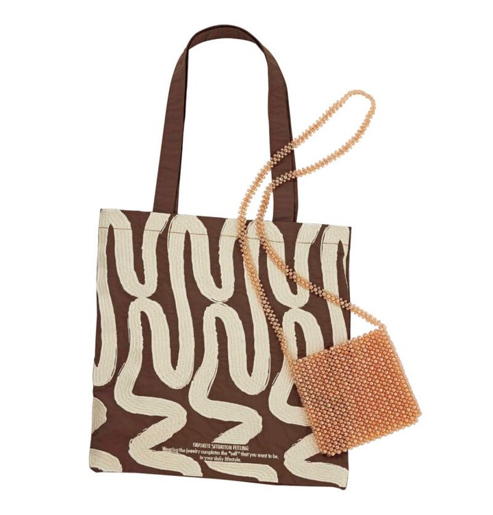 マイルドな配色で女っぽく