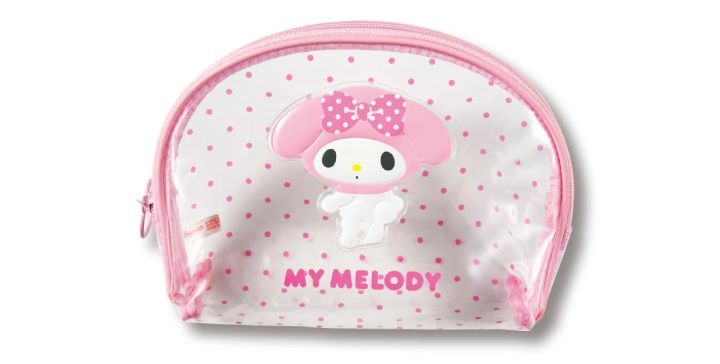 守屋麗奈さんのポーチの中身