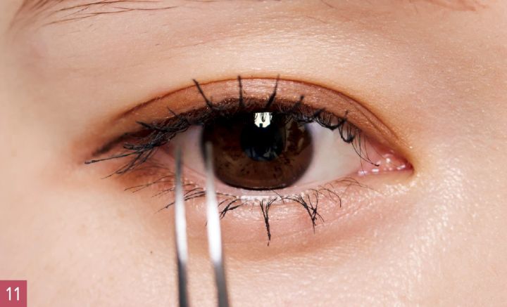 守屋麗奈さんの最新セルフメイク ポイントメイク