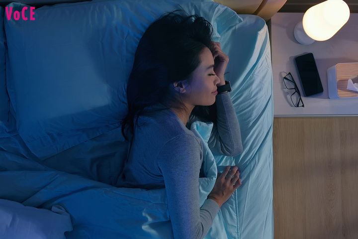 【いびき】を自力で止める対策方法！原因別いびきグッズ6選！【睡眠専門医 監修】