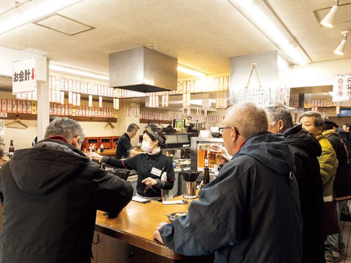 天満『酒の奥田』の内観