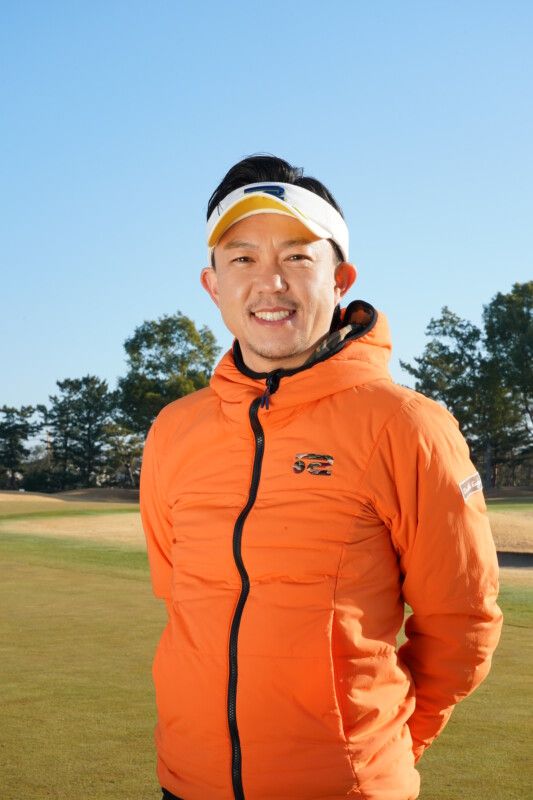 パットのミスはロフトの増減で減らせられる⁉人気コーチが状況別に解説