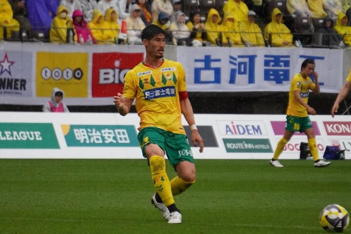 J2ジェフユナイテッド千葉DF鈴木大輔が明かす相方CBの金言「紙一重の戦いだった」
