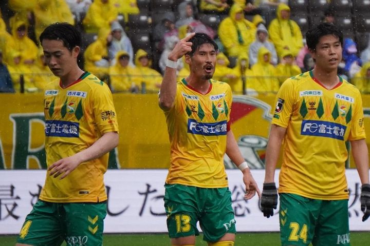 J2ジェフユナイテッド千葉DF鈴木大輔が明かす相方CBの金言「紙一重の戦いだった」