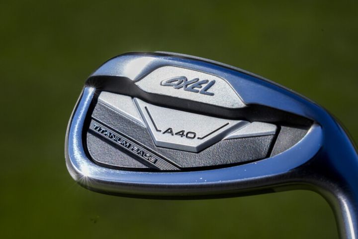 「前よりも飛ばなくなった…」そんなゴルファーに試してほしい最新クラブ