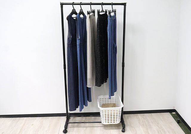 ハンガーラック（組み立て式） 収納例