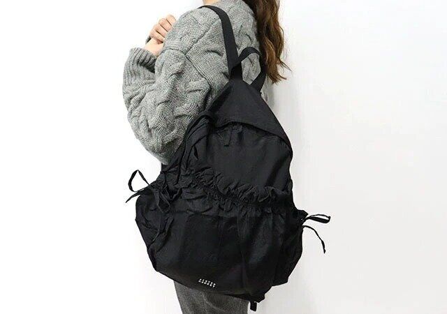 SISTER AUDREY 超軽量！ 大人かわいいフリルギャザーリュックBOOK