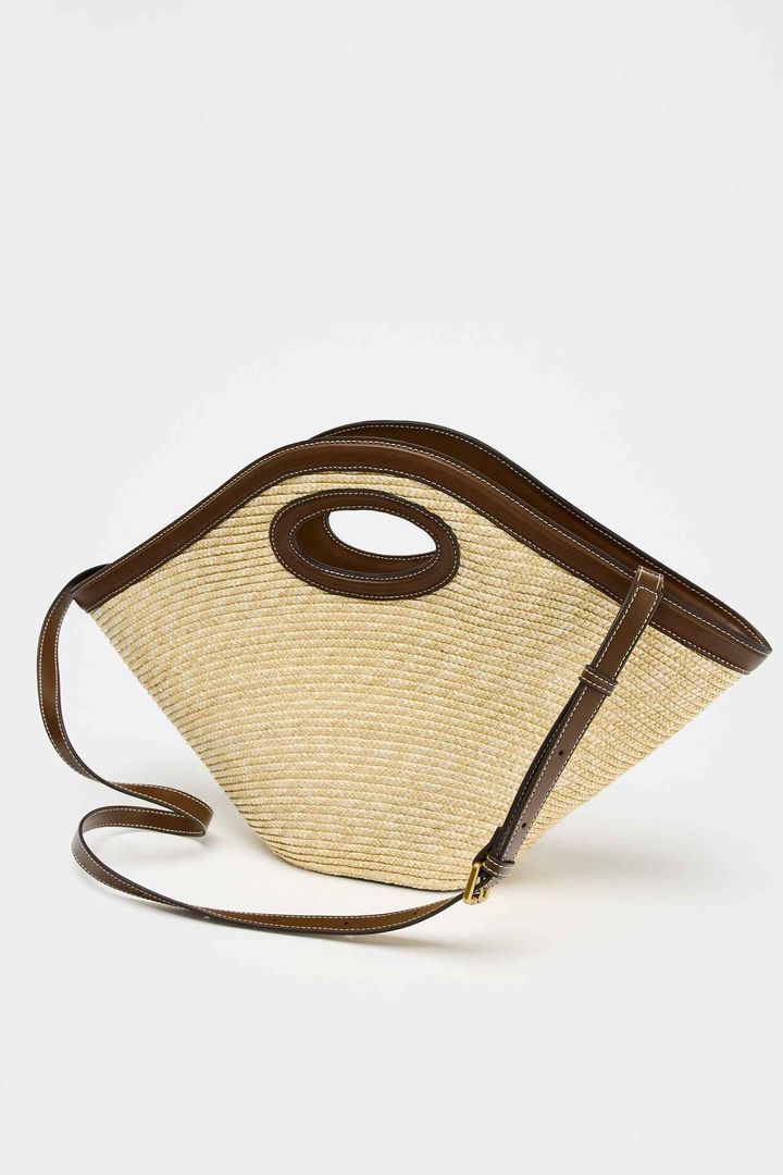 画像2: 出典：ZARA