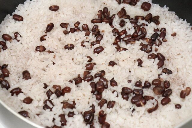 ダイソー お赤飯の素 炊飯後