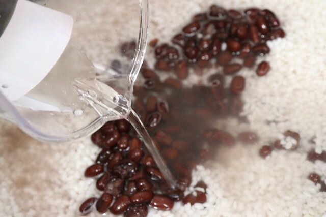 ダイソー お赤飯の素 水