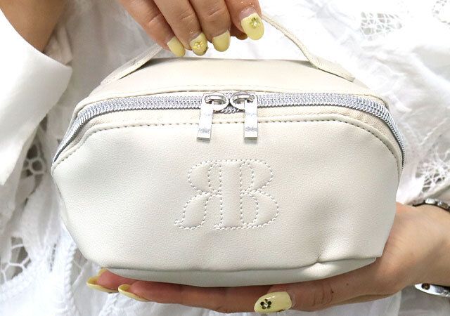 宝島社BRILMY180度ポーチ手のひらサイズ