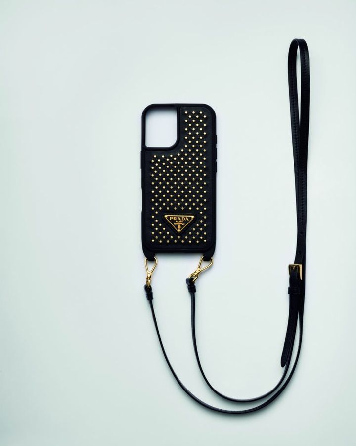 プラダのアイフォンケース