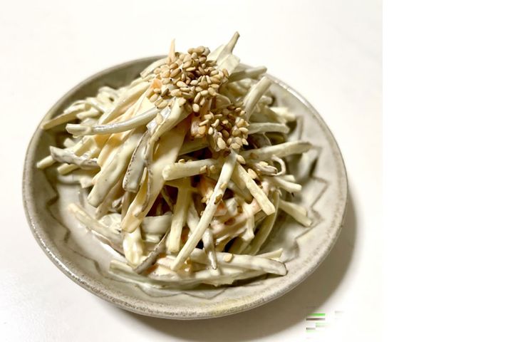 ▲ゴボウサラダ。マヨネーズとの相乗効果で、便秘改善が期待できます。